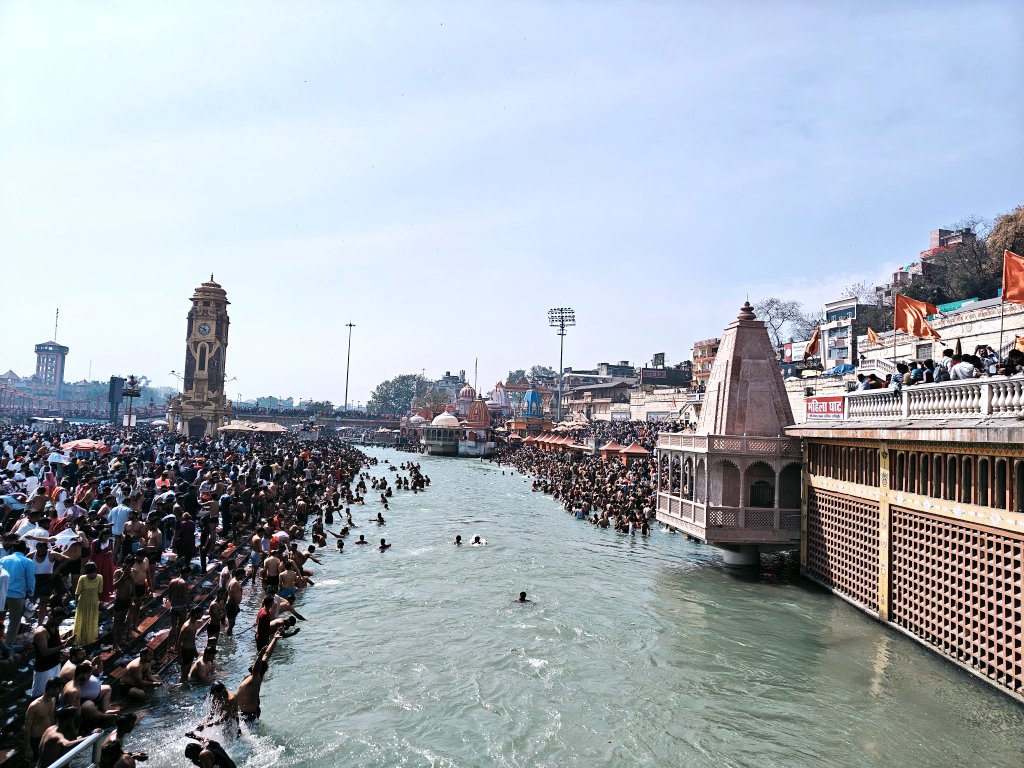 Rohittkr01's tweet image. Har Har Gange 🙏

#HariKiPauri #Haridwar ♥️