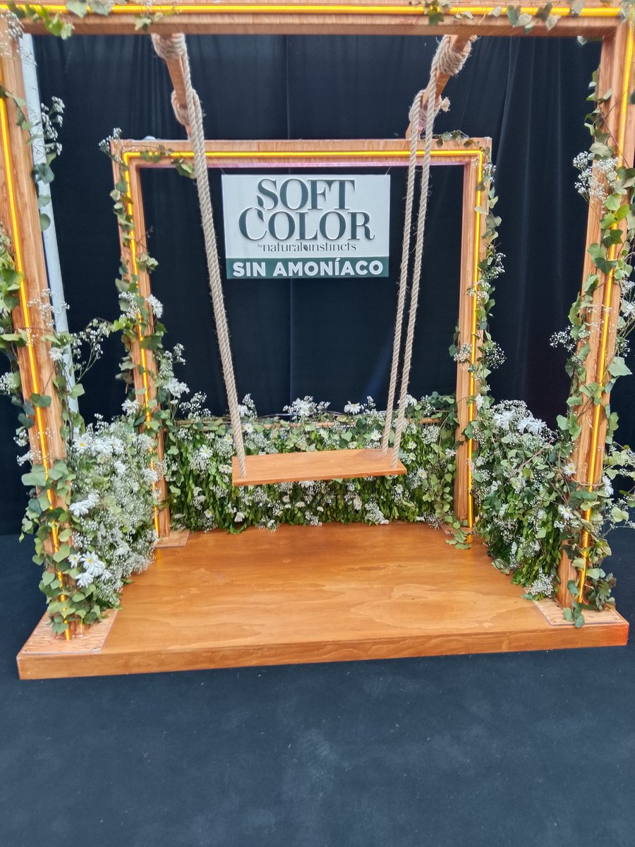 ItmagazineMex's tweet photo. “El Poder del Color” de #Wella es una experiencia que va más allá de lo estético:
#WELLAELPODERDELCOLOR
#KOLESTONDELUXE
#LaDecisionQueTeCuida
#SoftColor #ApruebaDeDudas #KolestonLoCambiaTodo
#ElClubQueLoCambiaTodo https://t.co/3Cs9BjMAtC