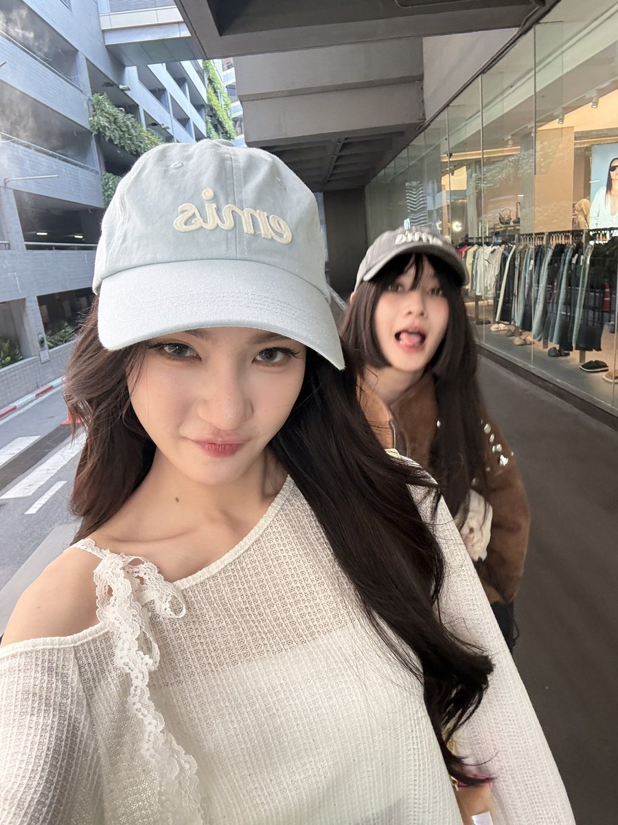 pangjiewr tweet media