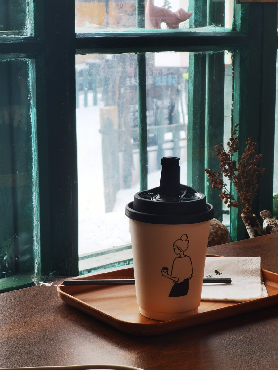 sarah caissy tweet media