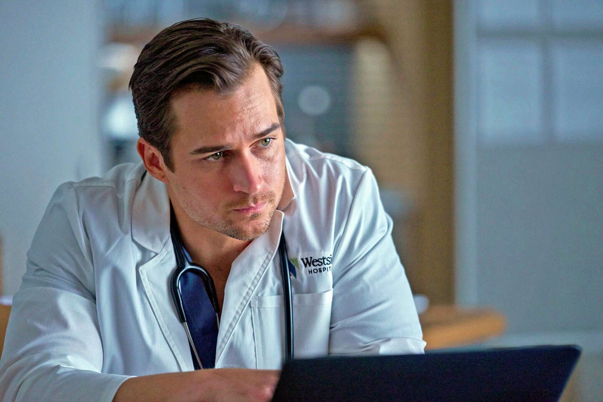 Hiago__Junior's tweet image. Talvez você não tenha feito a associação ou simplesmente não saiba, mas o ator Jon Ecker conhecido por interpretar o personagem Dr. Jake Heller na série médica #Doc da Fox é filho do ator Guy Ecker, conhecido no Brasil pelas novelas "Café com aroma de mulher" e "A Mentira"