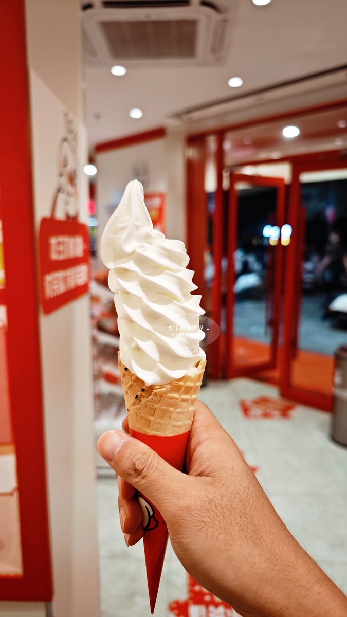 Exumé Chester tweet media