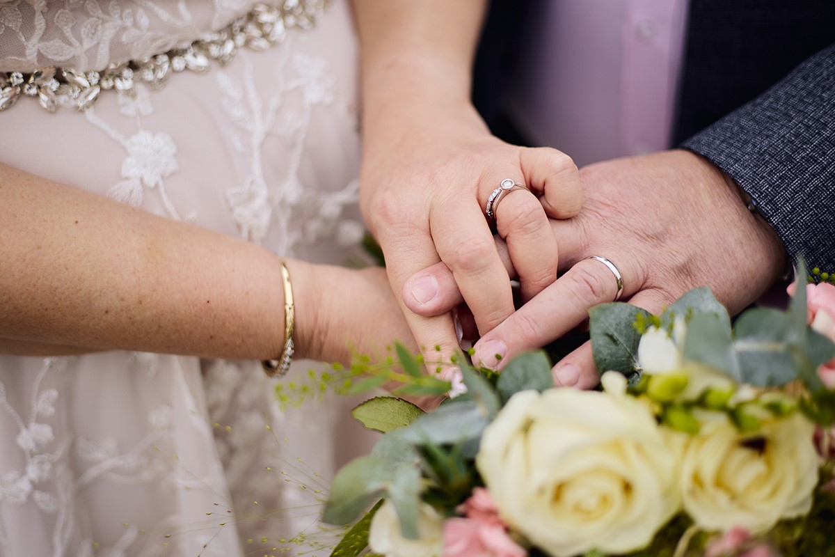 hmelnitkaia's tweet image. The White Horse view #wedding photography |  #Westbury | Jerry and Karen

happywed.co.uk/the-white-hors…