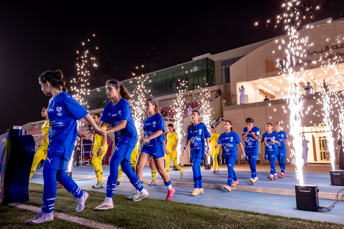 مسابقات كرة القدم النسائية tweet media