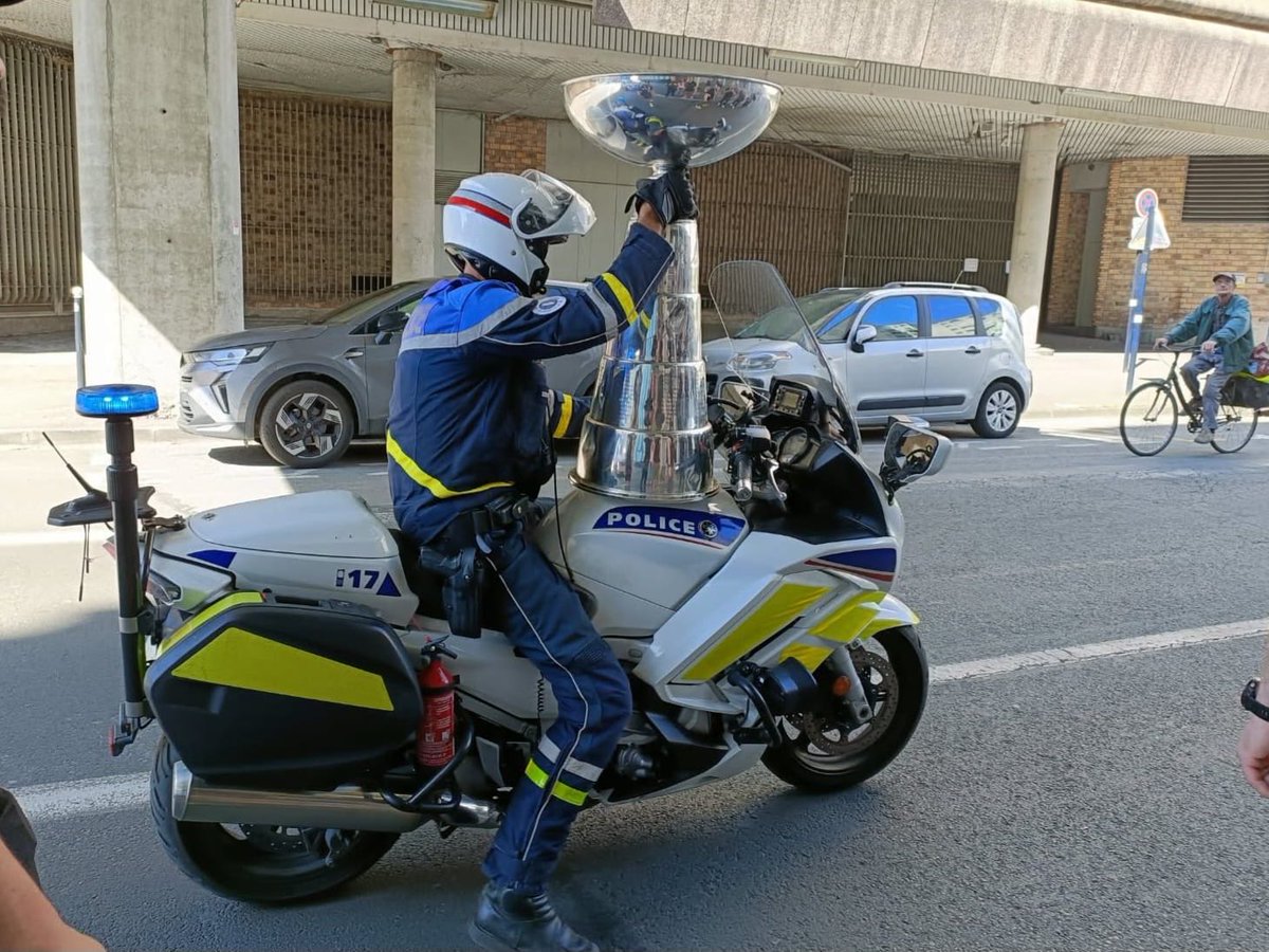 Police Nationale 33 tweet media
