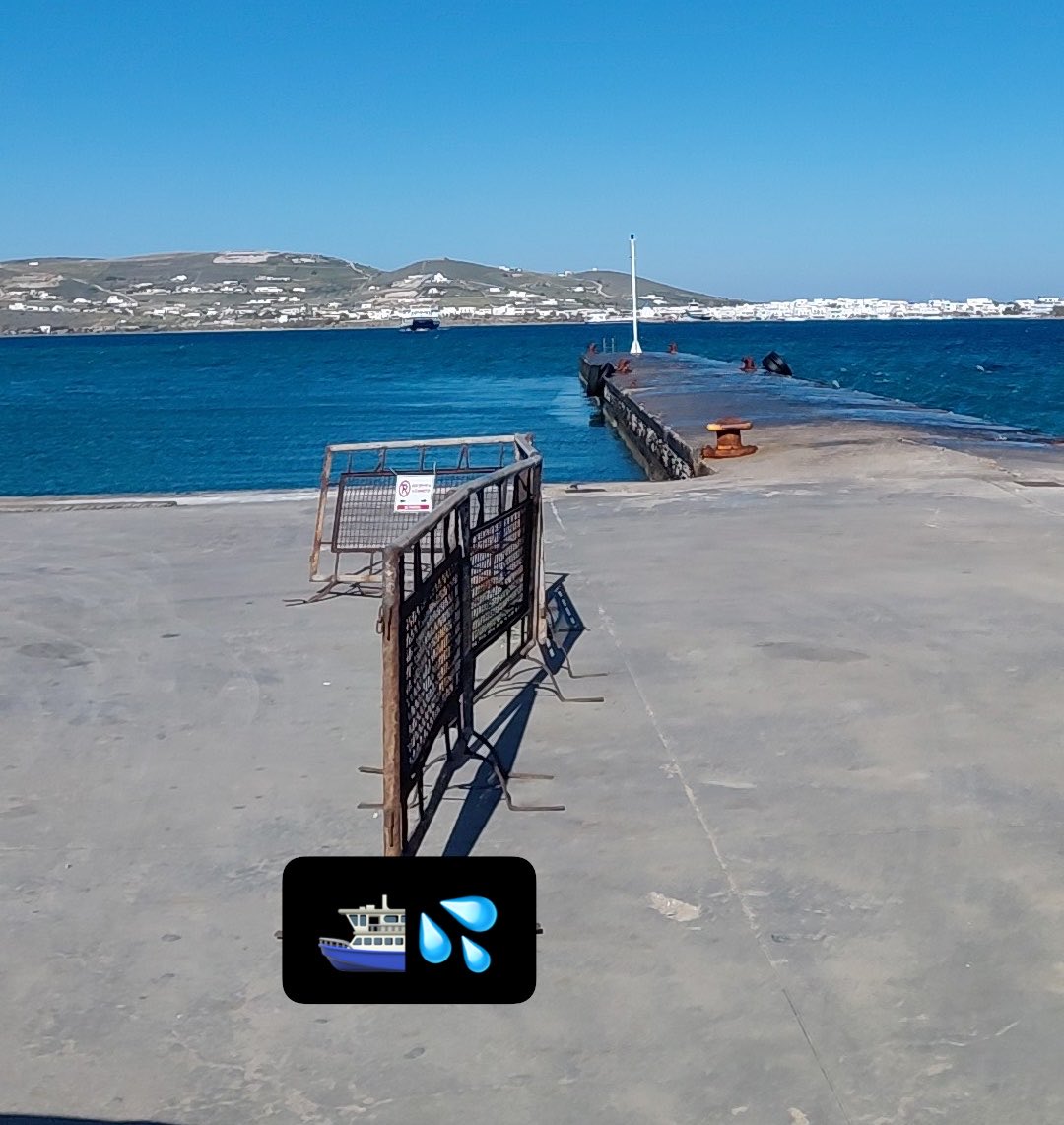 Madiha915's tweet image. Heart touching lyrics 🎵 
views are superb 
amazing travel 
from one part to 
another island 
most beautiful place 
In #Europe 
🌸🍃🌸🍃🌸
#Travel 
#Ship 
#NightVibes