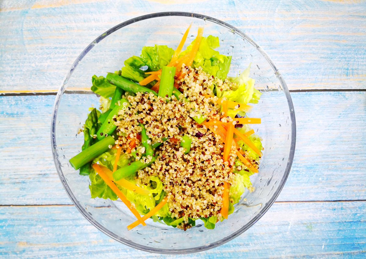 AdeyanjuMariam3's tweet image. Organic Quinoa Taste Test!   Fluffy, nutty, u0026 cooks in 15 mins! Perfect for bowls/salads.  No bitter aftertaste—10/10 for meal prep! #CleanEating #Superfood