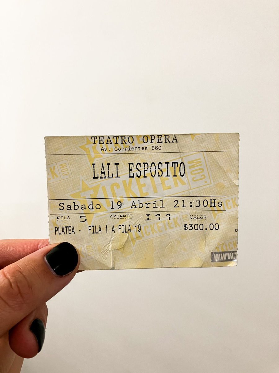 rochipas tweet media