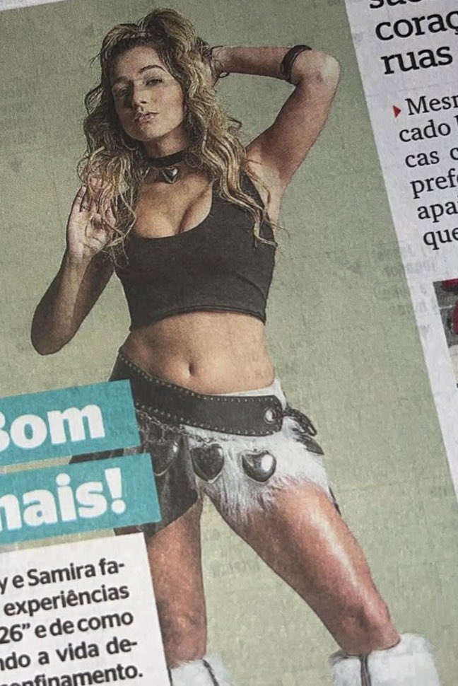 eu quero:

ser famosa ✅
ser uma grande artista ✅
gravar comercial ✅
ser capa de revista ✅

já conferiram o <a href="/jornalextra/">Jornal Extra</a> de hoje? 💋