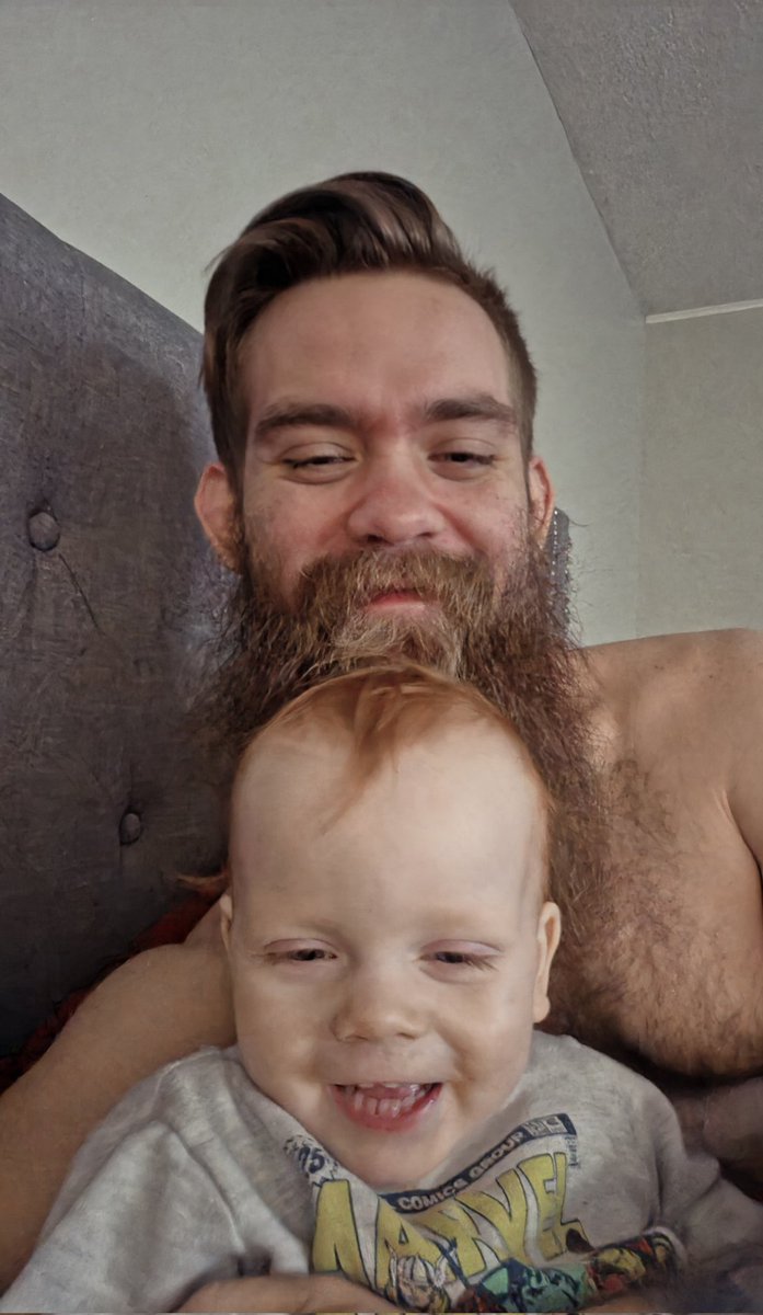 MemesGamingOG's tweet image. Just me and one of my best friends, DaddyMemes and Baby Memes on a Lazy Sunday Jurrasic Park binge 💚 oh and live on @kick this evening... dont forget to tune into to a true kick streaming OG around 7PM CST🔥💪 #Gaming #Dad #OG #day1