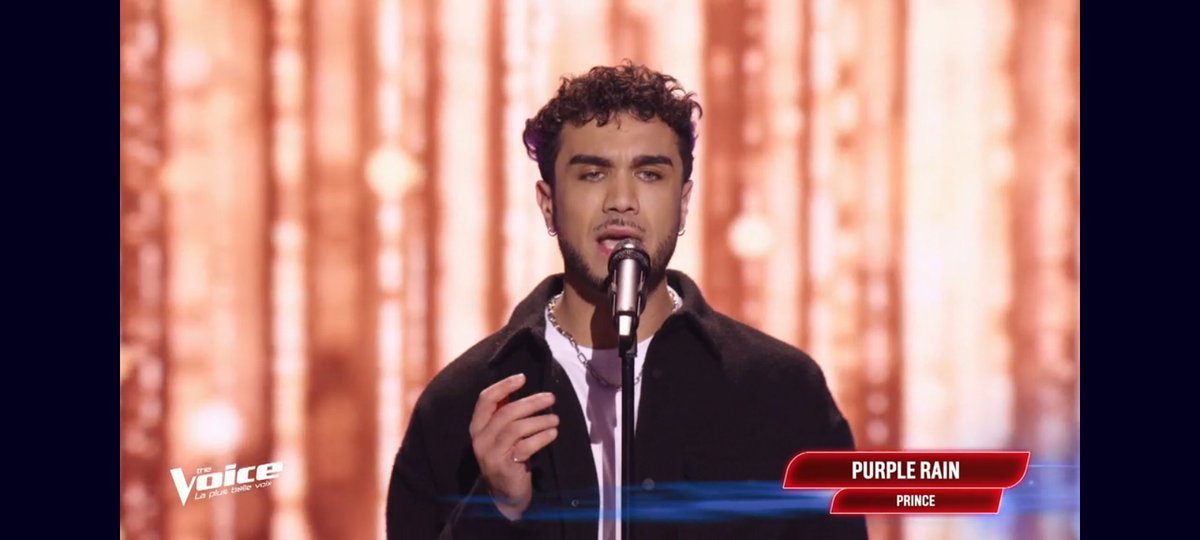 fabien_fichaux's tweet image. Le prochain talent s'appelait Laurent il a chanté "Purple rain" de Prince, 4 coachs se sont retournés, il a rejoint l'équipe Tayc #TheVoice