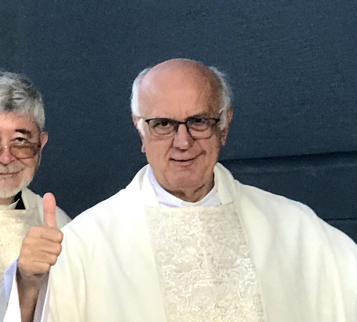 Chicago Cop tweet media