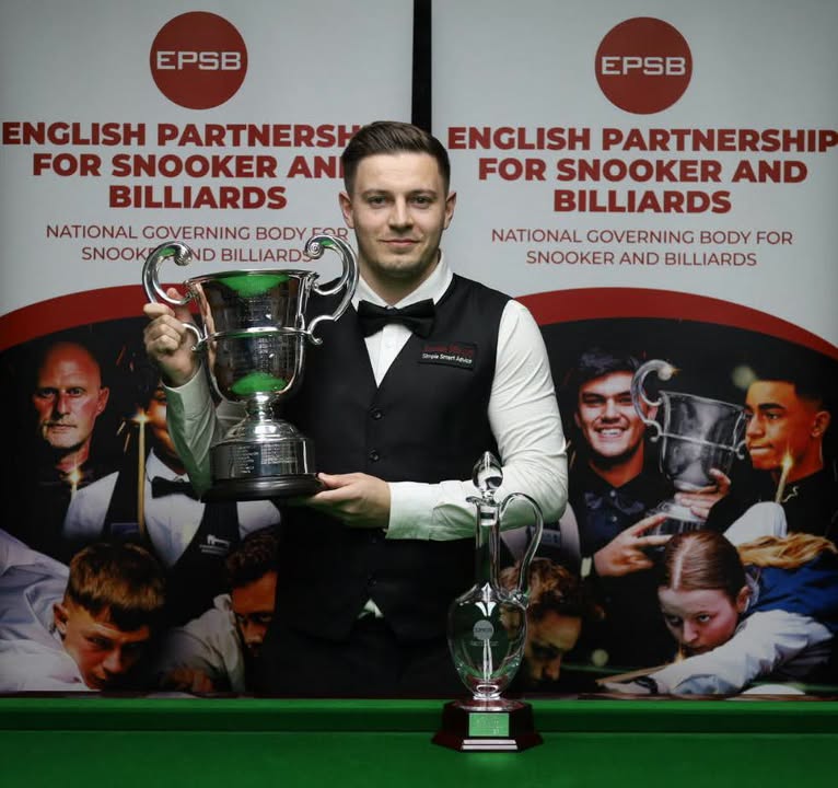 EPSBofficial's tweet photo. 🏆 CARTY IS 2026 ENGLISH AMATEUR SNOOKER CHAMPION! Ashley Carty has won the Landywood English Amateur Snooker Championship for the first time following a 6-0 final victory against Vladislav Gradinari at the Landywood Snooker Club. More follows…… https://t.co/xBFRreENYe https://t.co/rlZlP7uJwj