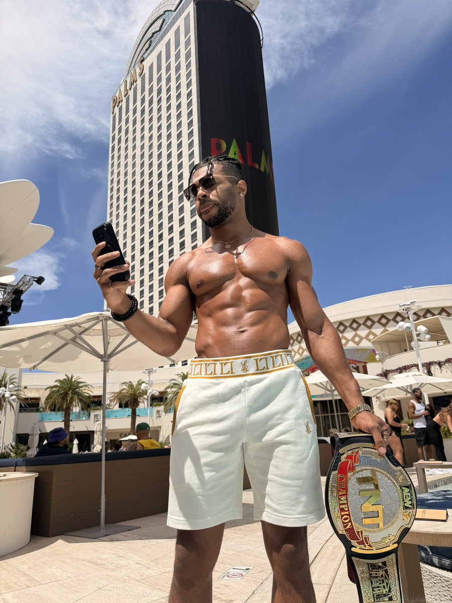 Kevin Knight ケビン・ナイト tweet media