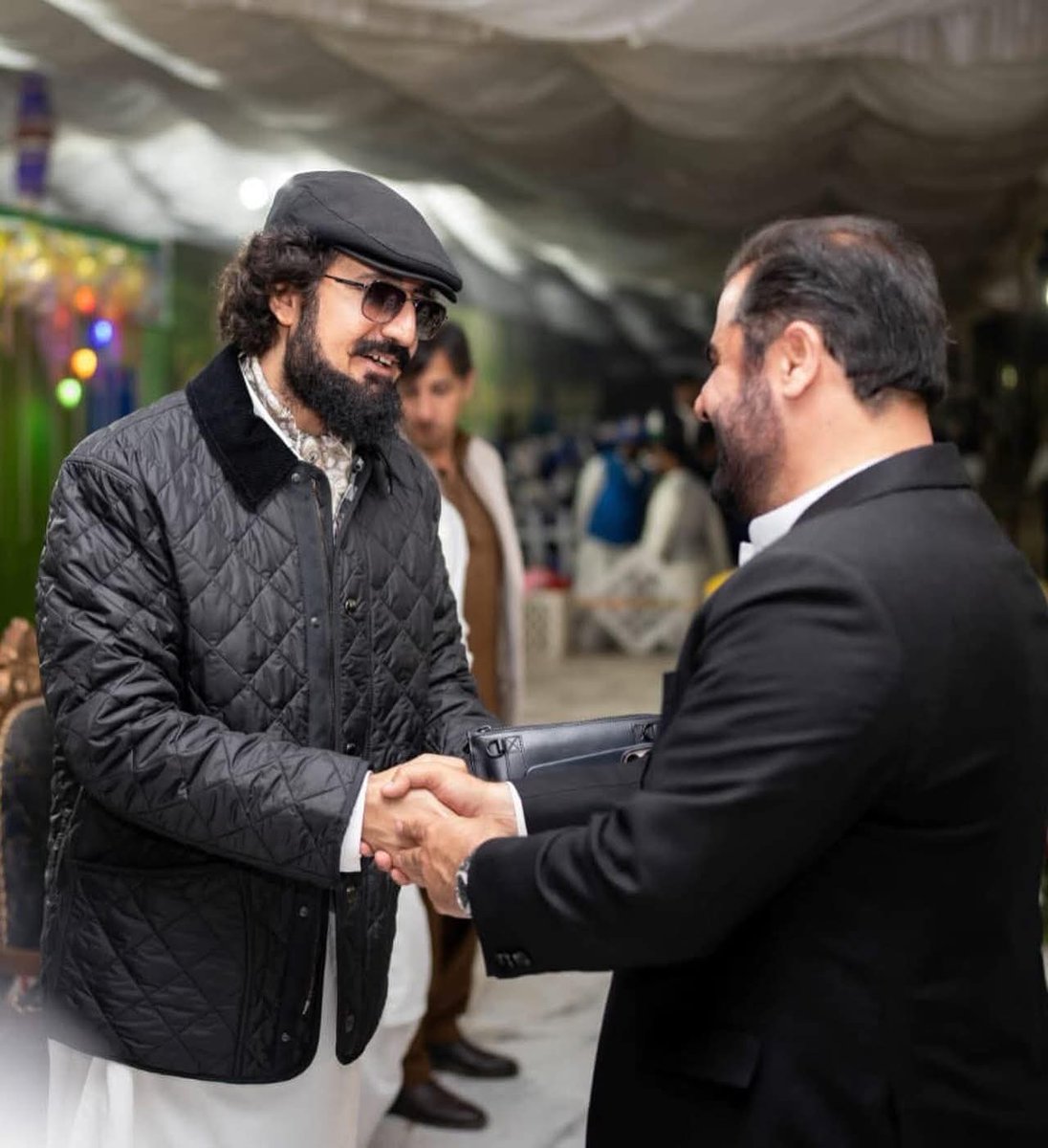 آپ نے ذاتی کاوشوں سے انٹرنیشنل ٹرینرز اور تربیت والے افراد کو بلایا تاکہ ہمارے گھڑ سواروں کو انٹرنیشنل معیار کی تربیت فراہم کی جا سکے 
#SultanVicePresidentITPF
#SultanRisesAgain
#GreenFlagRisesAtITPF