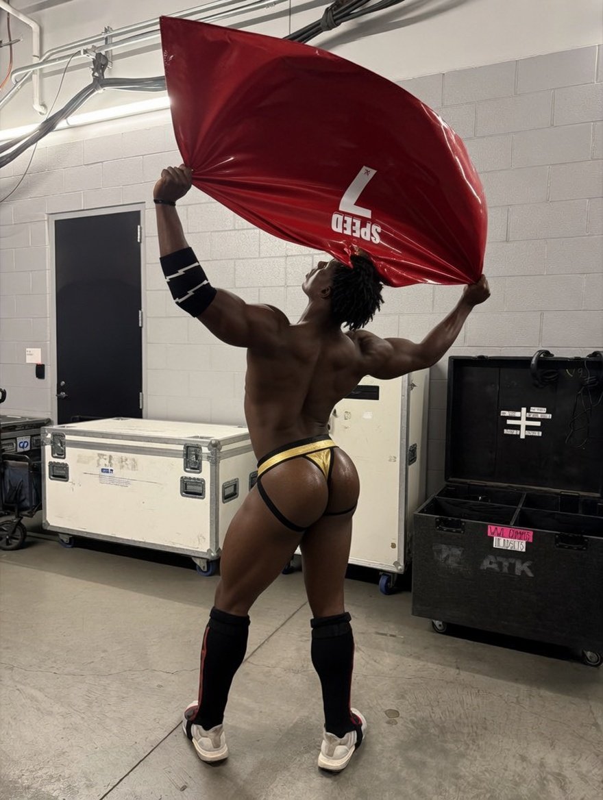 horsekarats's tweet photo. Will Ishowspeed make another appearance tonight at WrestleMania? https://t.co/2gTOBP5Be6
