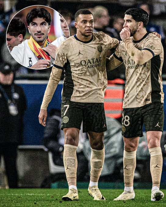 كارلوس سولير ينجح في التتويج بكأس ملك إسبانيا مع ريال سوسيداد قبل كيليان مبابي مع ريال مدريد. من كان يظن أن الثنائي كانا زميلين في باريس سان جيرمان قبل سنوات قليلة فقط والآن يفترق طريقهما بهذه الصورة المدهشة. المصدر: ESPN FC 