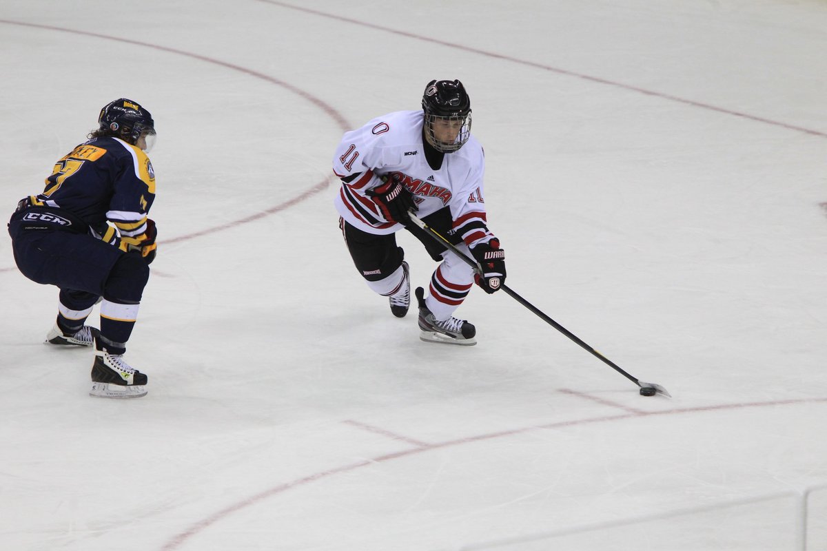 OmahaHKY's tweet photo. Best of luck to our three alumni competing in the 2026 Stanley Cup Playoffs 🤘🏆

Jake Guentzel, F, 2013-16 (Tampa Bay)
Nick Seeler, D, 2012-14 (Philadelphia)
Taylor Ward, F, 2018-22 (Los Angeles)

#ForThe402 https://t.co/EggQ7YyAlE