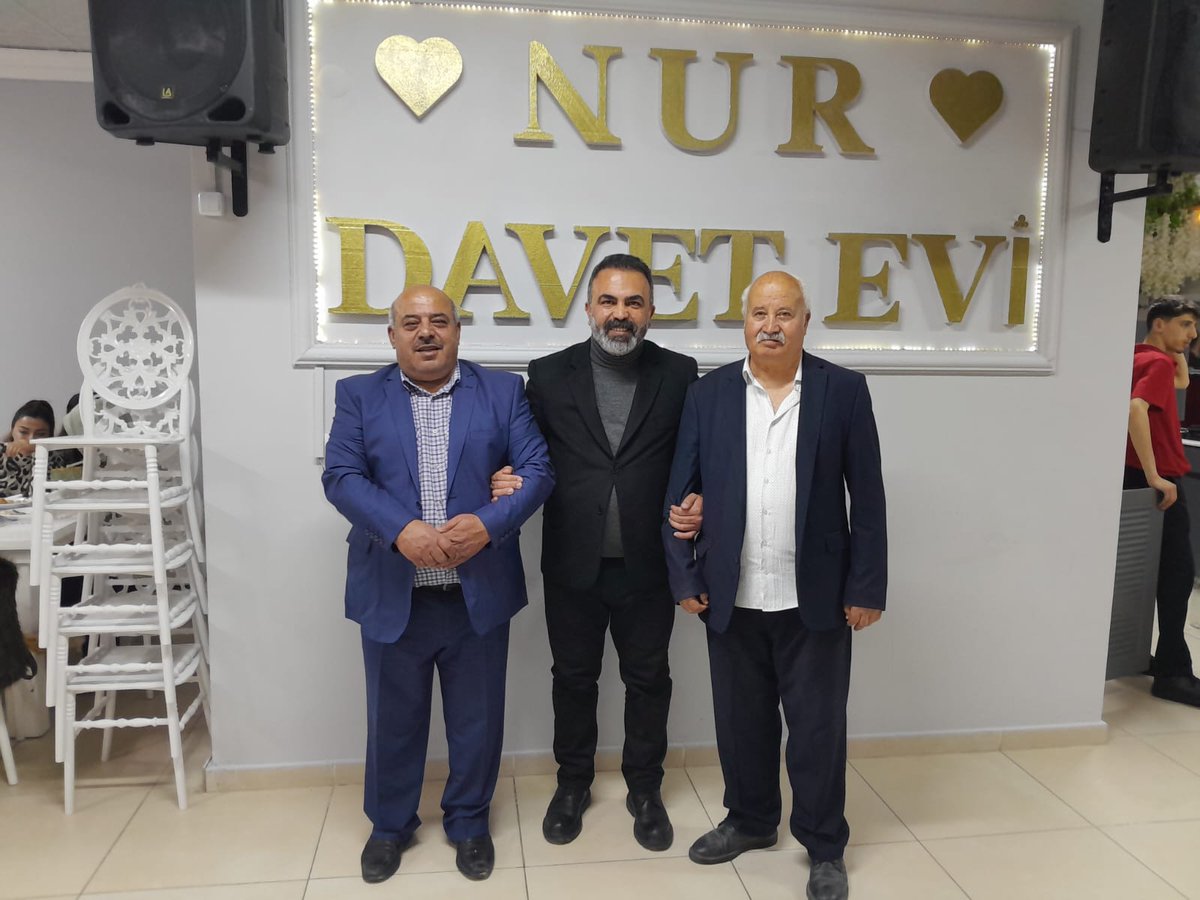 avkadirkstekci's tweet photo. Betül Günay kuzenim ve Enes Altaş kardeşimin nişan törenlerini gerçekleştirdik.
Genç çiftimizi ve kıymetli ailelerimizi tebrik ediyor, kendilerine ömür boyu mutluluklar diliyorum.
Rabbim yüzlerini güldürsün, en kötü günleri böyle olsun. https://t.co/jYXlsEZ9OD