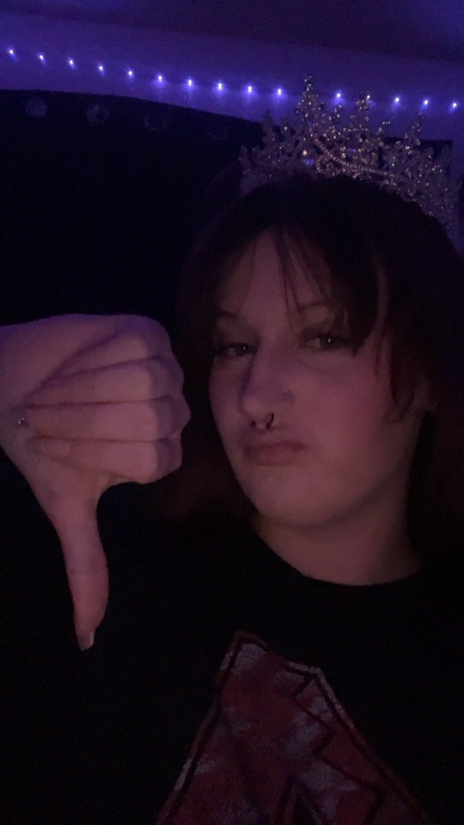 Princess Cassi (FINDOM) tweet media