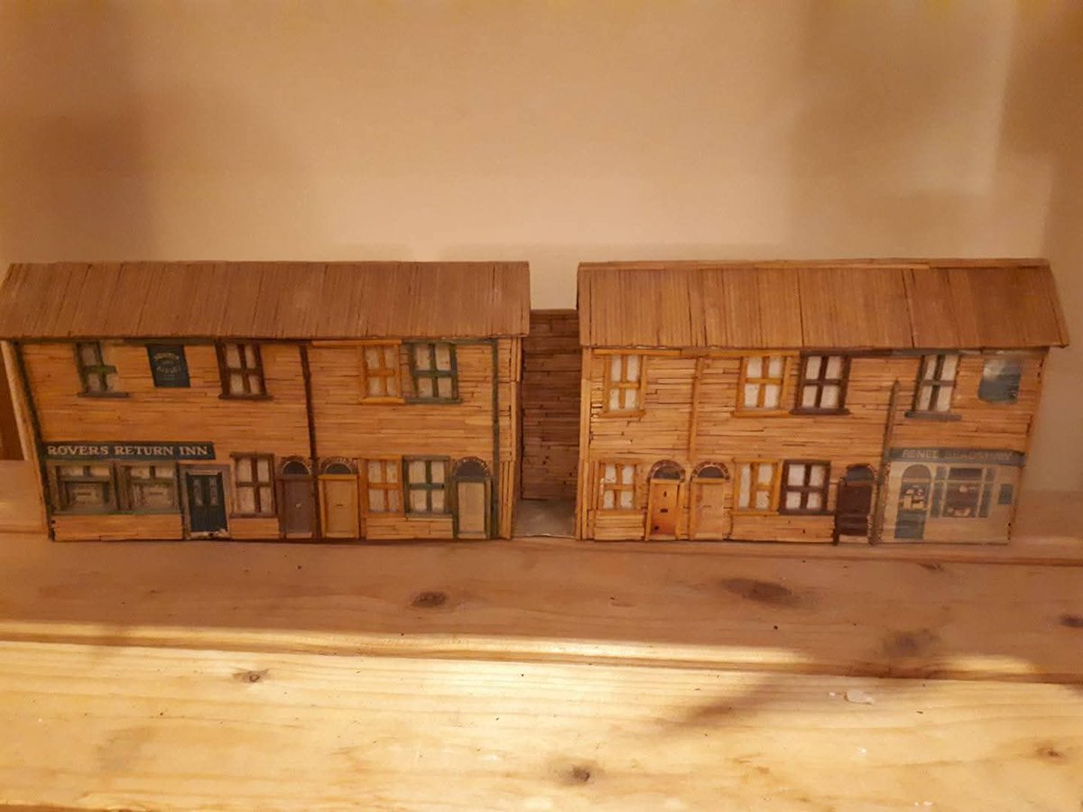 Darren Johnson tweet media