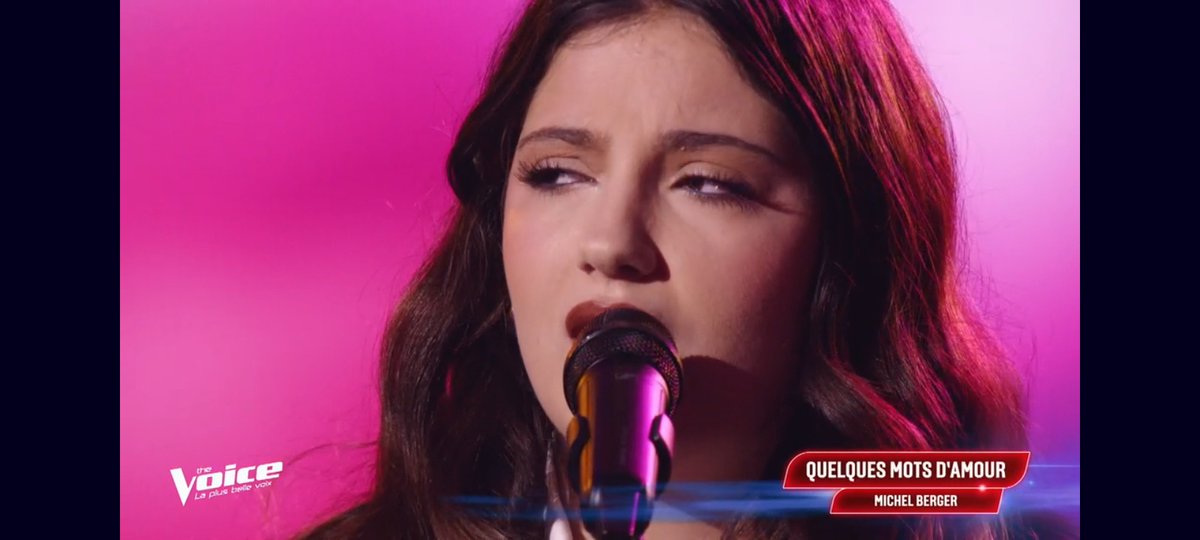 fabien_fichaux's tweet image. Le prochain talent s'appelait Lisa, elle a chantée "Quelques mots d'amour" de Michel Berger, Lisa a rejoint l'équipe Amel Bent qui était la seule coach à se retourner #TheVoice