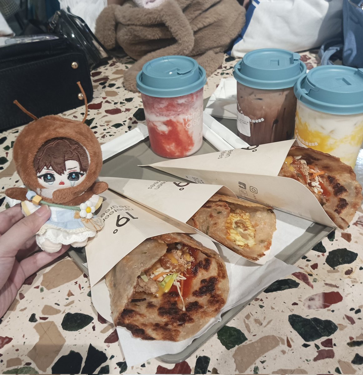 vanta🪻 vgen tweet media