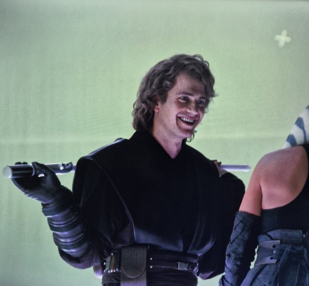 lins𝜗𝜚₊˚♡˖ tweet media