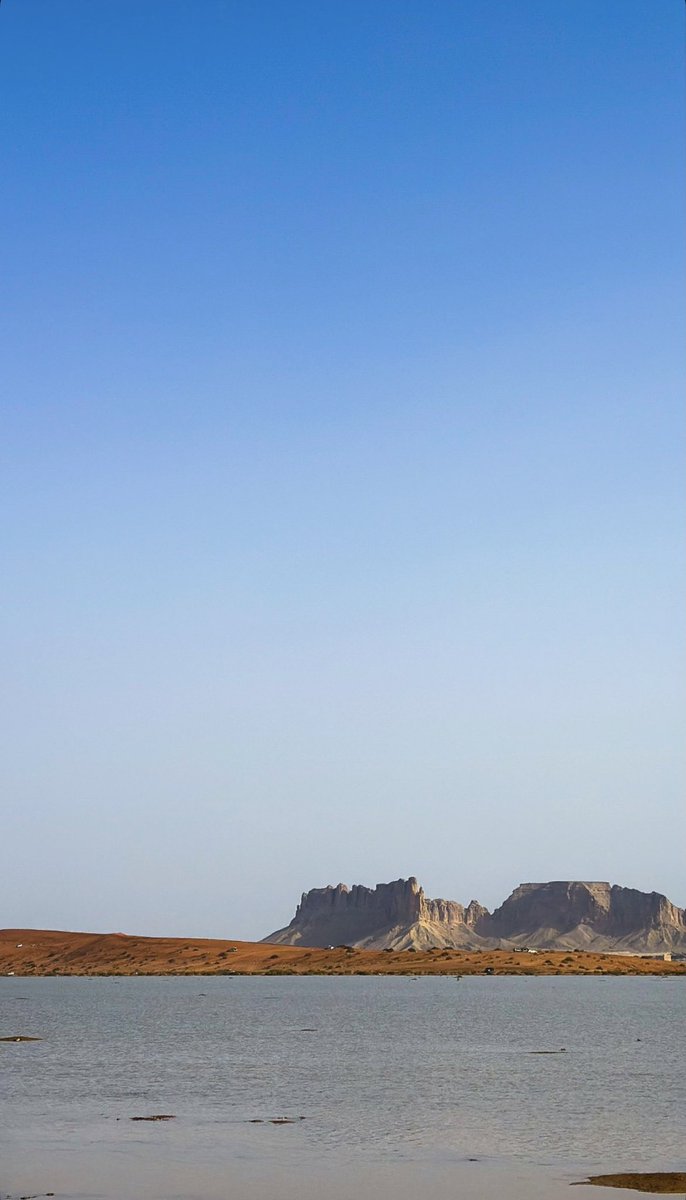 ‏قُوس tweet media