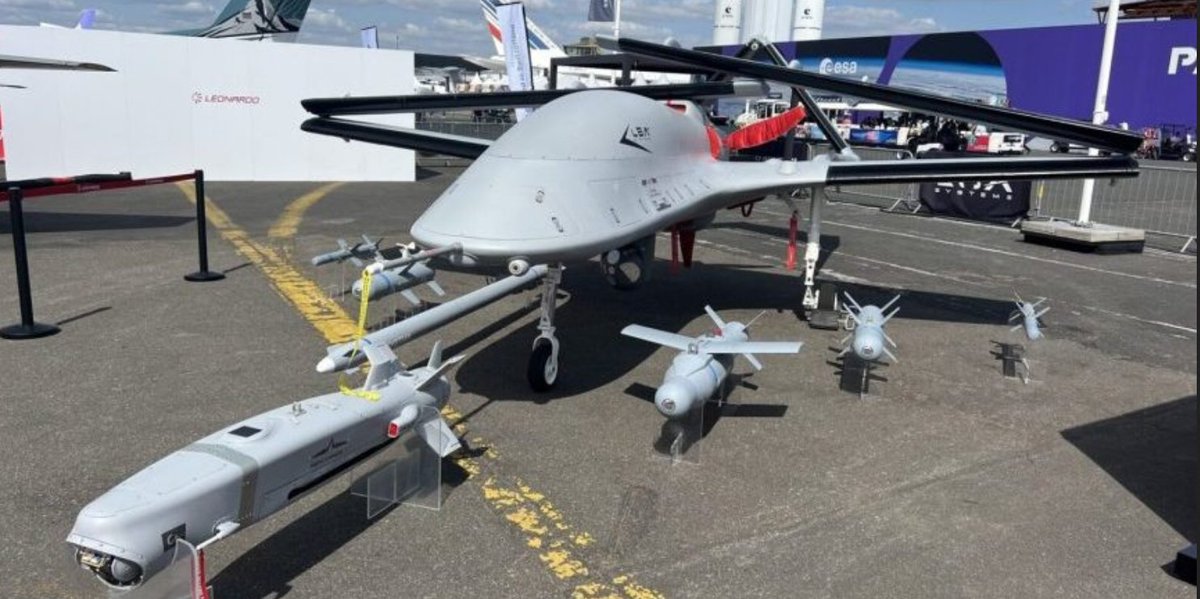TurkishCentury's tweet image. 🇮🇹🇹🇷 Leonardo-Baykar joint venture #LBASystems expects a sizable order for #TB3 naval #drones from #Rome later this year to be stationed on Italy's #ITSCavour aircraft carrier. The advanced drones will reportedly feature both Turkish &amp;amp; Italian subsystems. ✈️