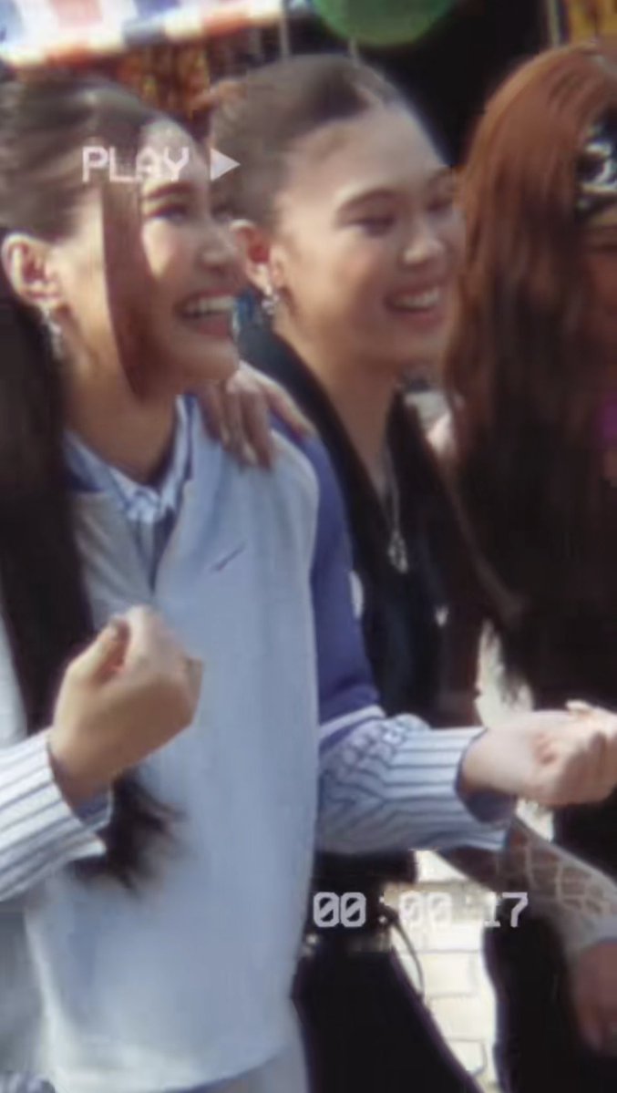 𝕣𝕚𝕫 tweet media