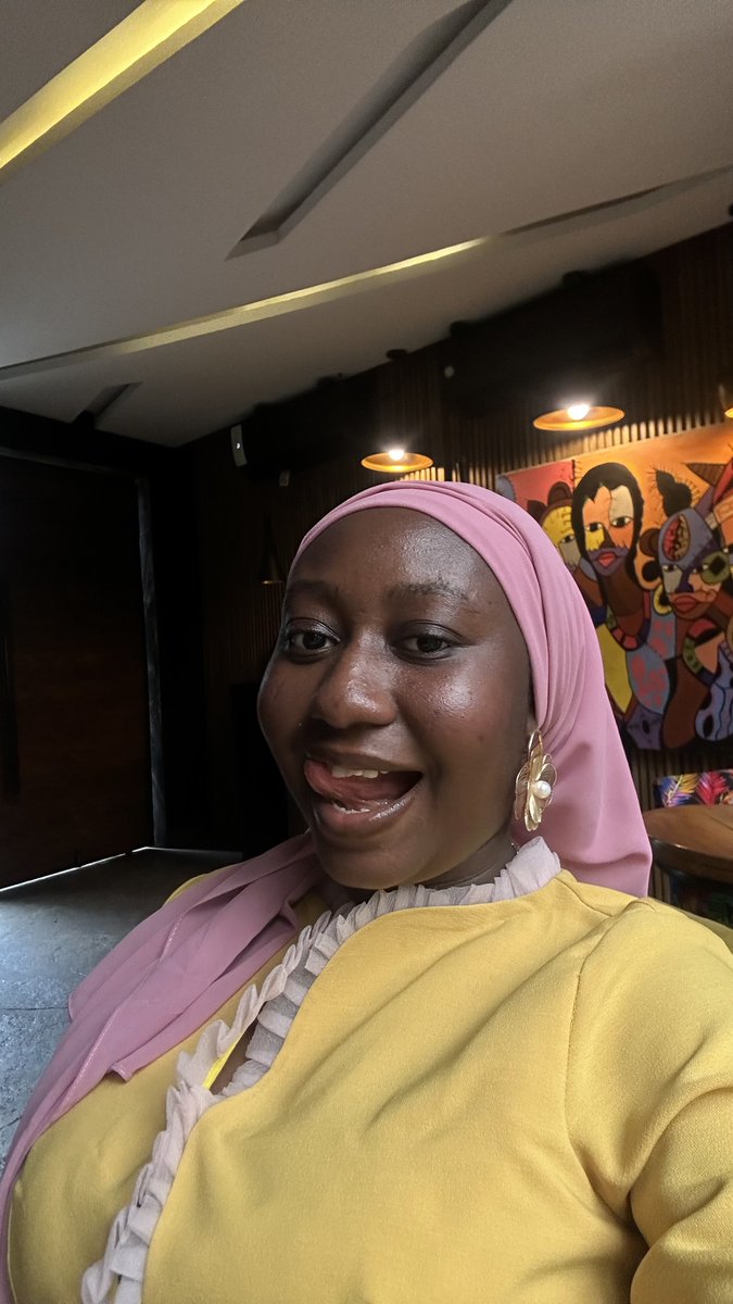 thechippedtooth tweet media