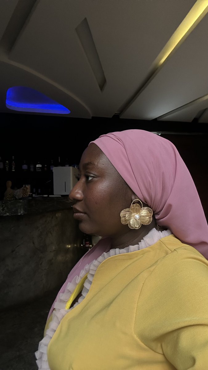 thechippedtooth tweet media