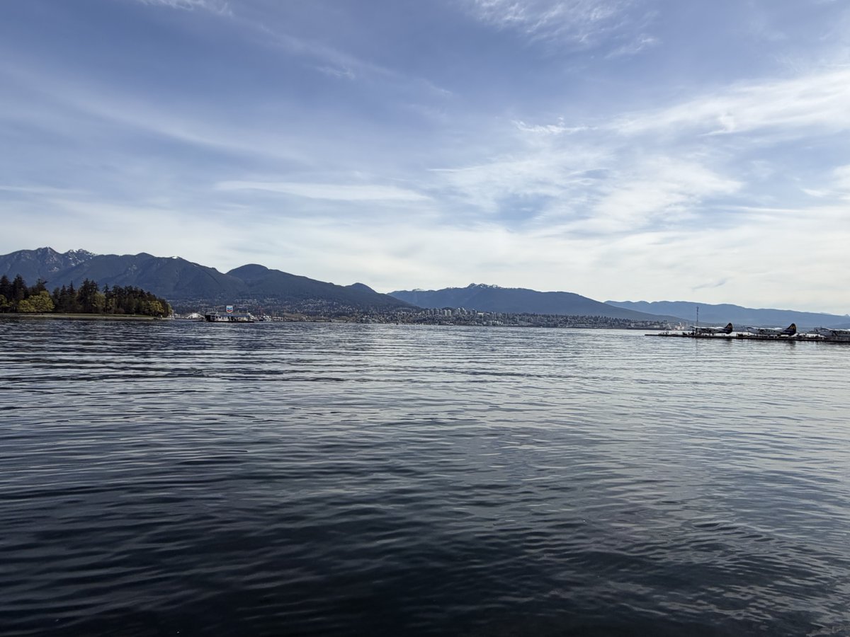 extremesb's tweet image. Good Morning Vancouver….Seawall walk complete…now let’s Go Get It… @happybellyfg $HBFG #BC 💚