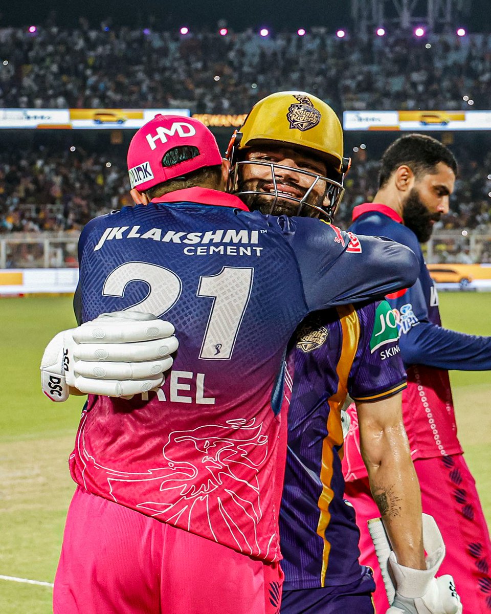 Yeh dosti gehri hai 💗