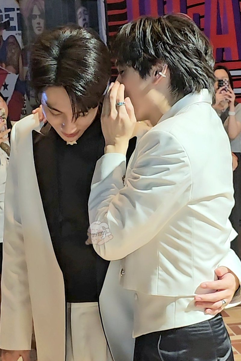 ❤️⚡️🐰

Love Sailub☆Pon once a day 

#วิญวินด์  👻🍃 #WinWind
#SailubPon ☆ #สายลับภณ ☆
#SpySailub #PonThanapon