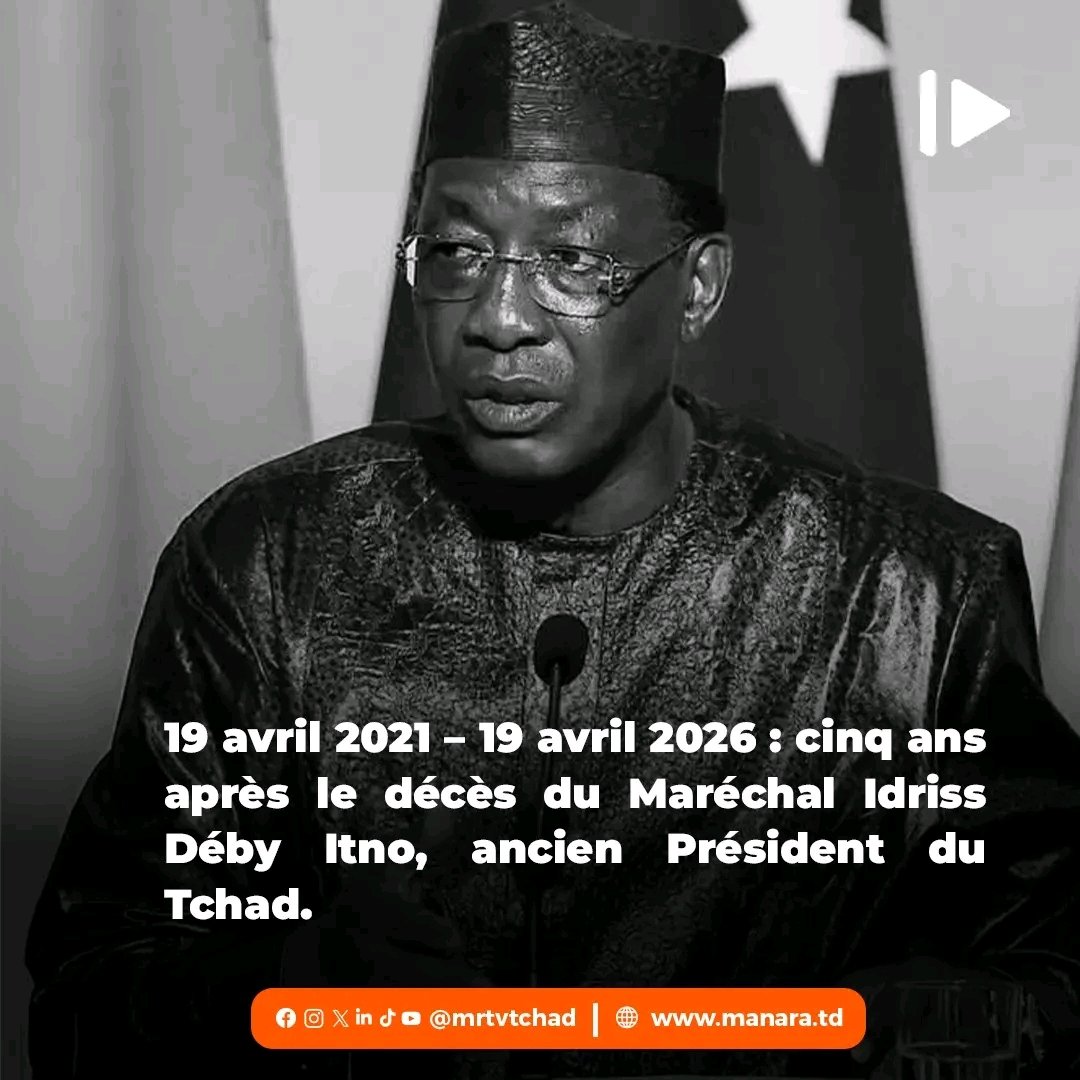 Debysiste tweet media