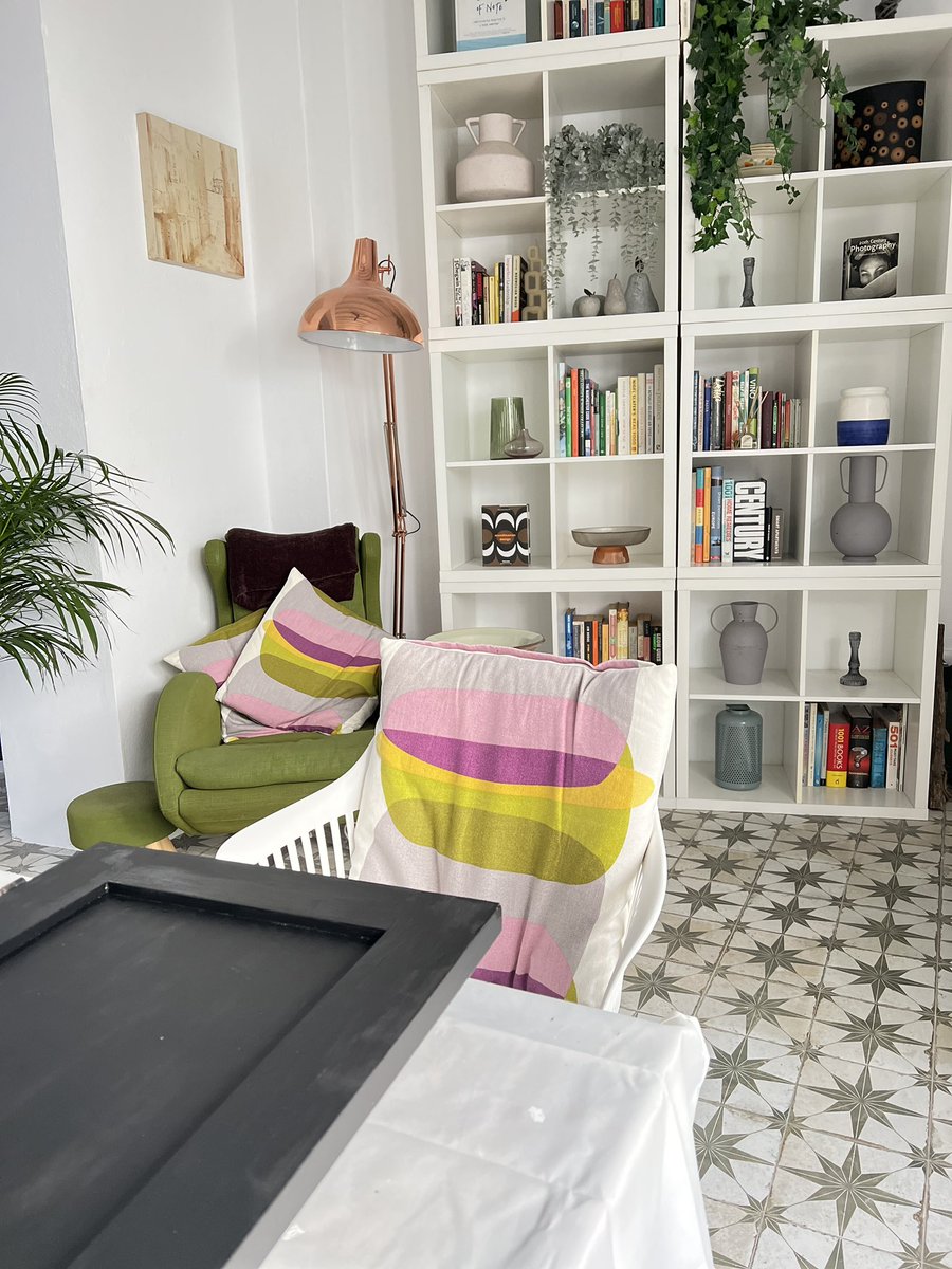 andalucian_life's tweet image. A weekend of shutter painting. It still feels like a very long job &amp;amp; an awful lot of shutters still to go…
#renovation
#townhouse
#andalucia
#blackandwhite
#houserestoration