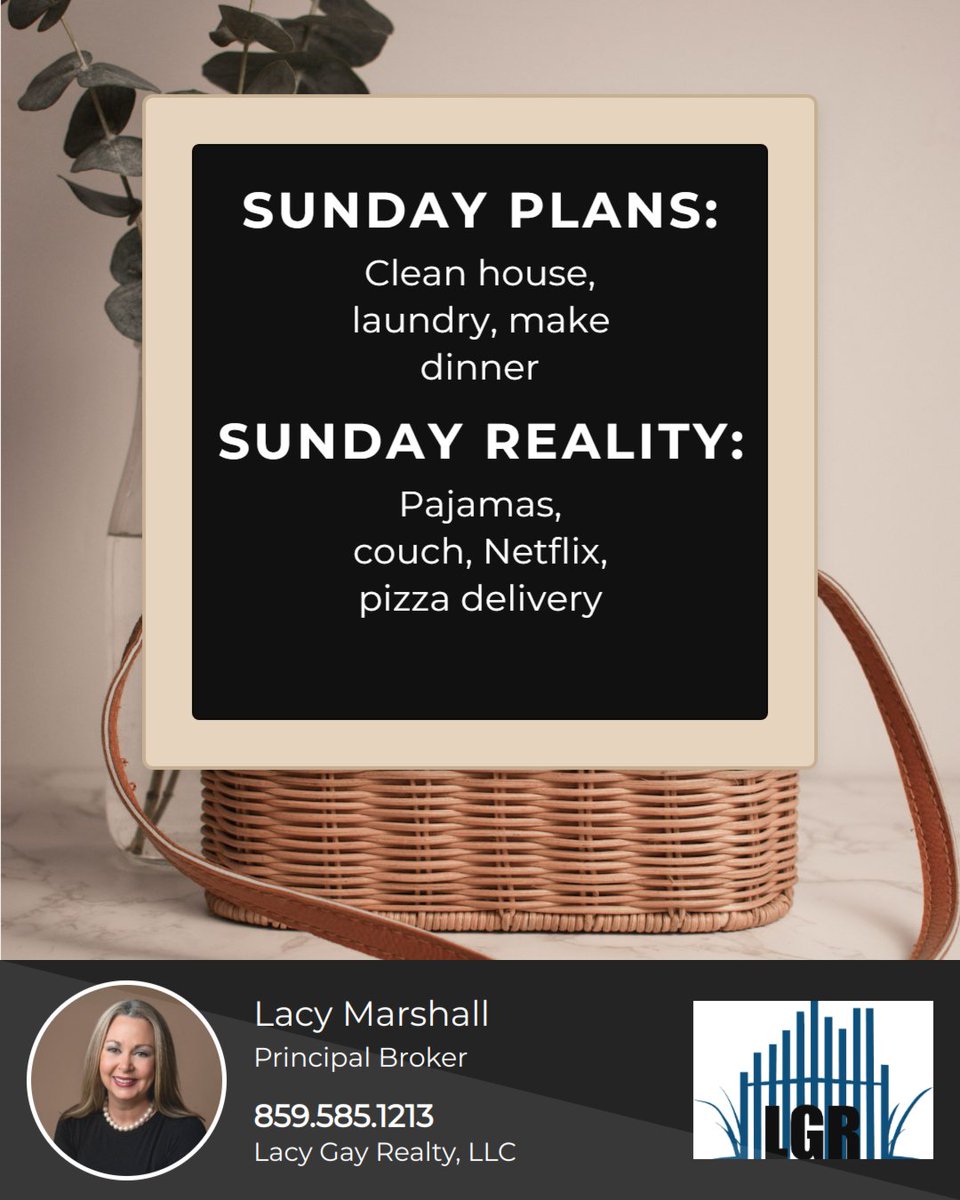 LacygayMy's tweet image. Who else has big Sunday plans… and then ends up in a committed relationship with the couch? 🙋‍♀️

#realestatehumor #adulting #sundays #weekendplans #todolist