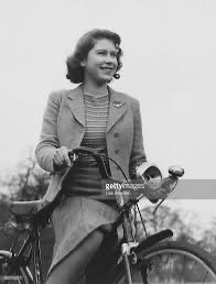 Sabirah Lohn 💕🦕🦖 tweet media