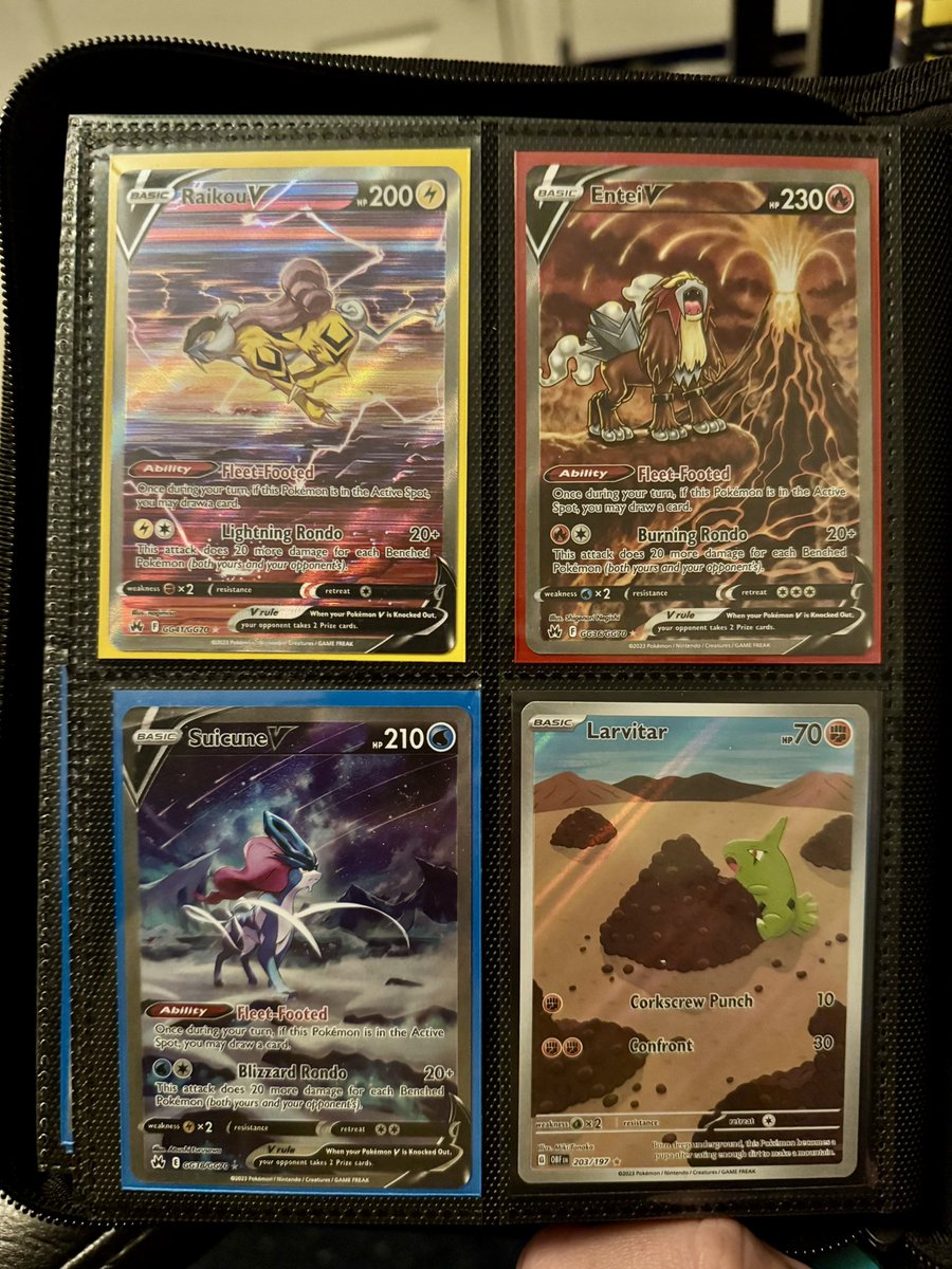 bromaah's tweet photo. I love this page but Larvitar looks like he’s about to dig into some Entei shi https://t.co/ewiORRNjtQ
