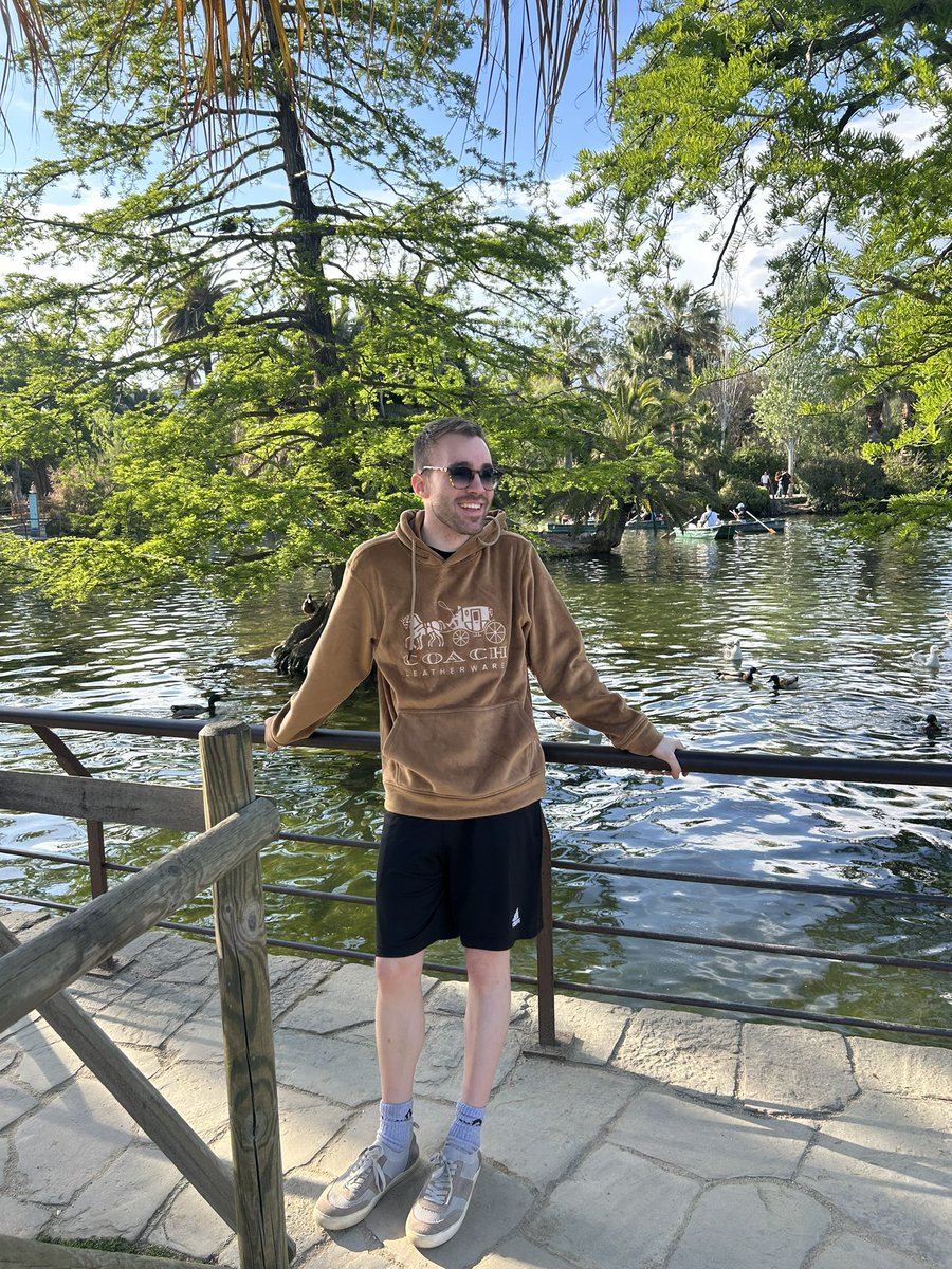 Aniol Sala tweet media