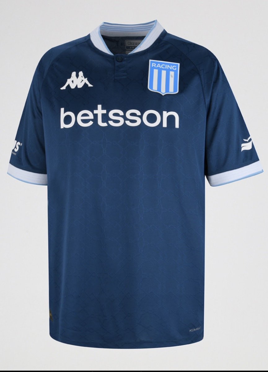 Realmente es la misma camiseta, por ahora Nike no sorprendió en nada.