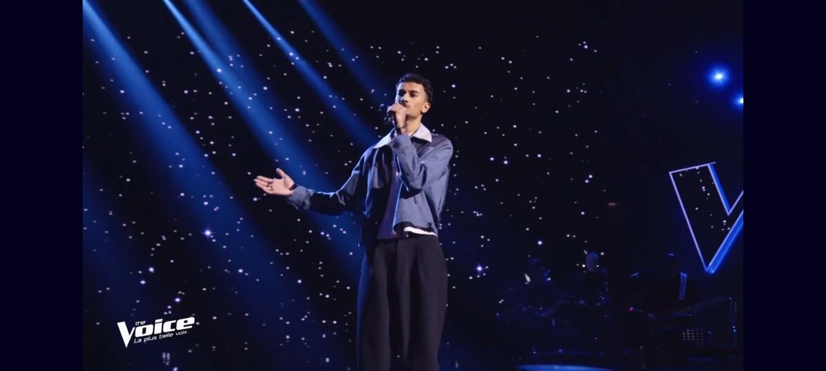 fabien_fichaux's tweet image. Le prochain talent s'appelait Robin, il a chanté "Vedette" de Marius, 3 coachs se sont retournés et il a rejoint l'équipe Lara Fabian #TheVoice