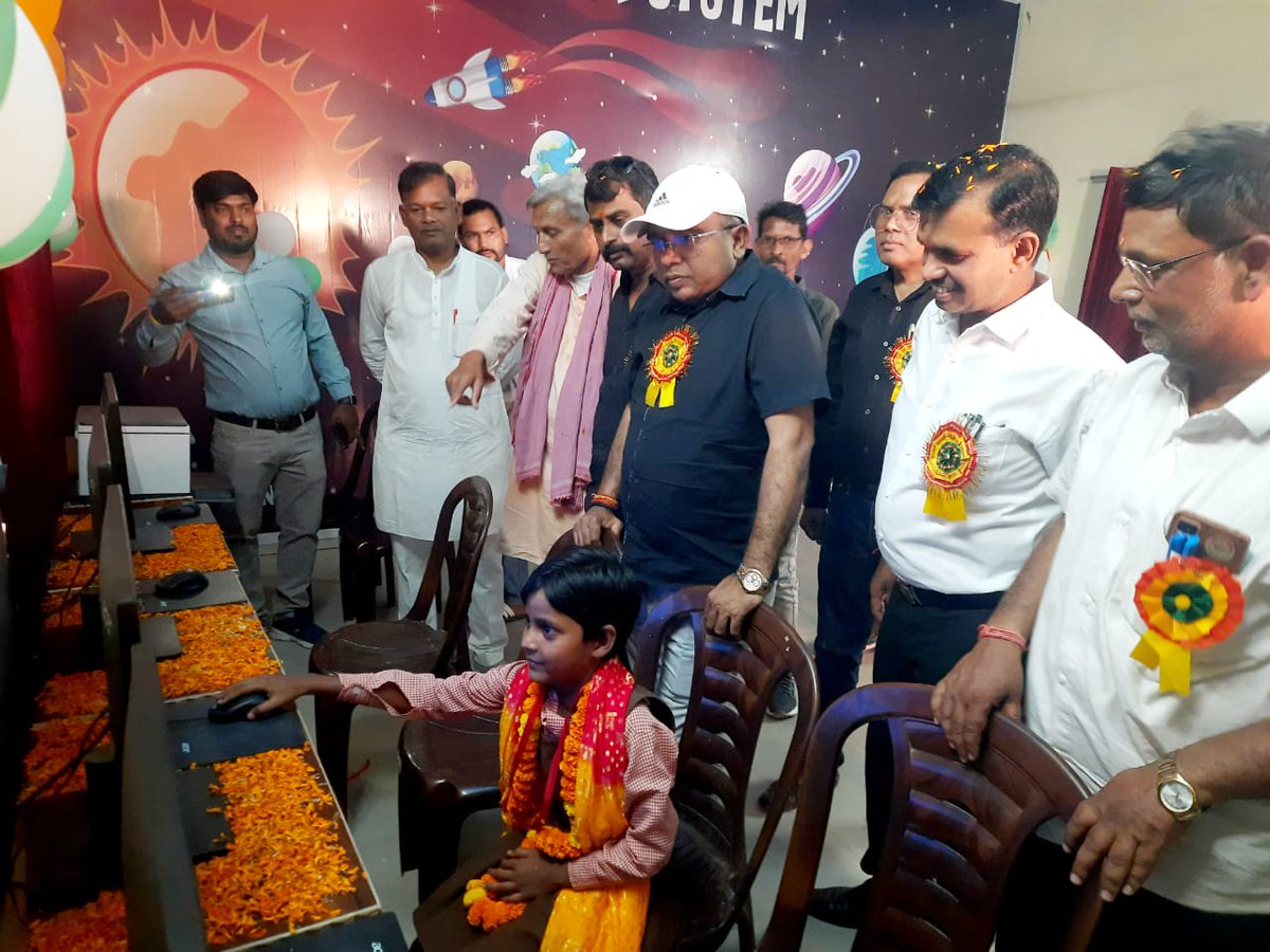 Dr. GORAKHNATH PATEL Bsa Jaunpur tweet media