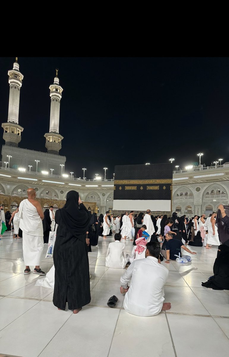 Alreem__na's tweet photo. أجمل وأخف عمرة أخذتها في حياتي 🤍
الحمد لله على اليسر والتيسير . https://t.co/3dtKJclxZz