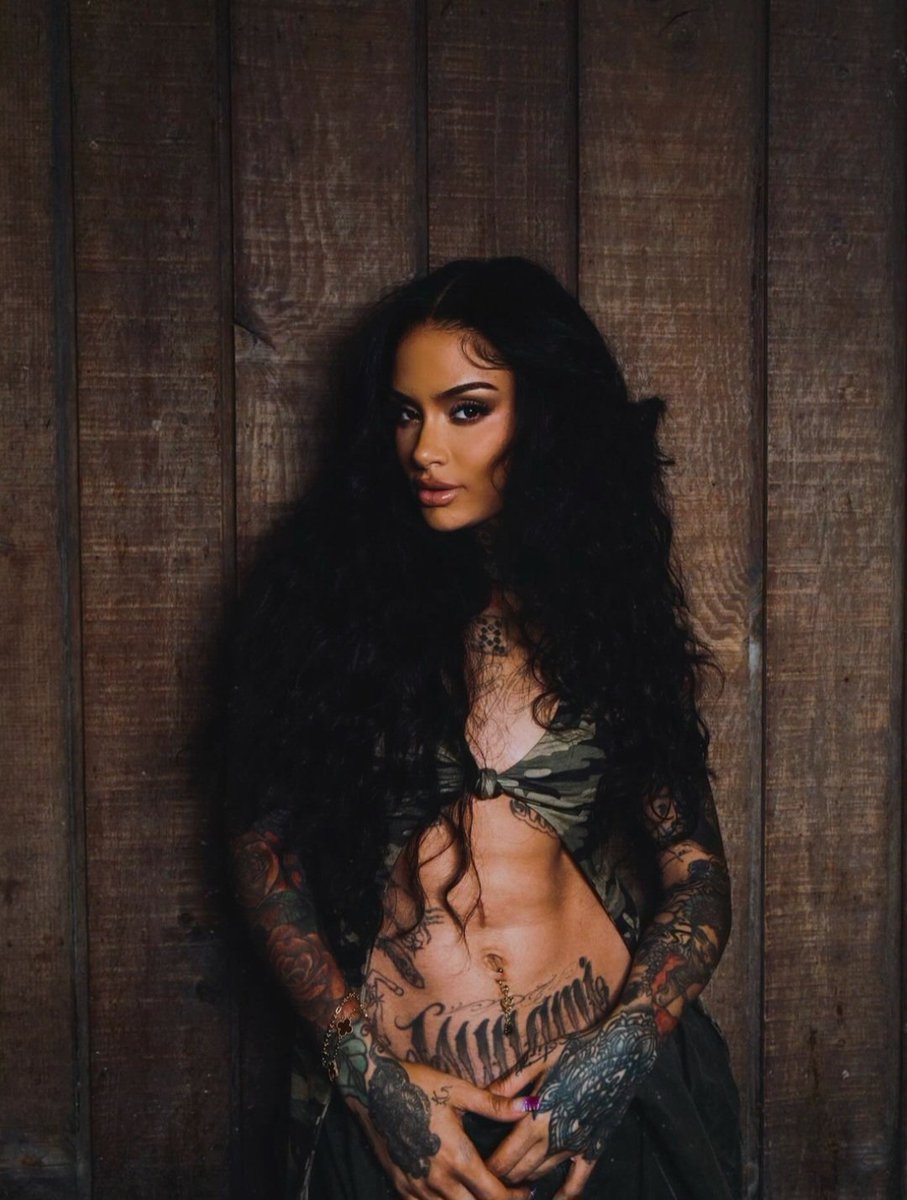 𝕮𝖍𝖗𝖎𝖘𝖙𝖎𝖓𝖊 tweet media