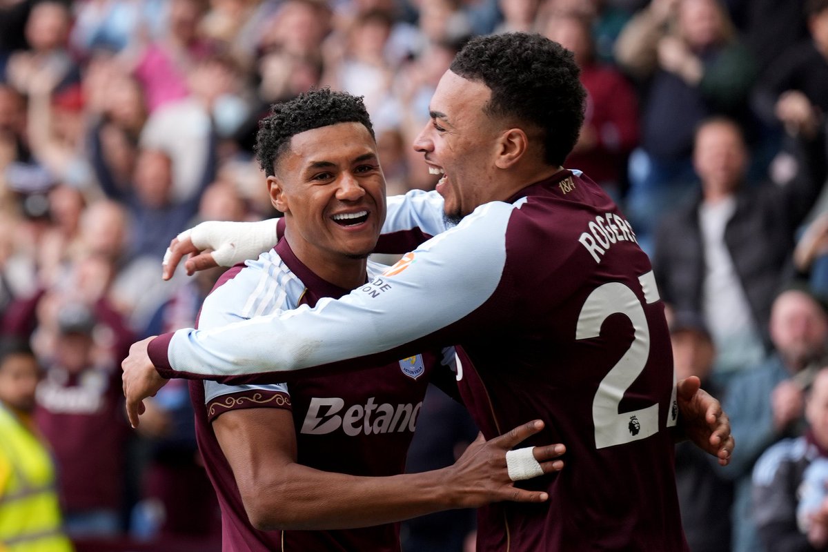 What a pleasure it was to share the pitch with the biggest club in the north east at Villa Park today but more importantly what a HUGE 3 points and cracker of a game!! 💫⭐️😍 #AVFC