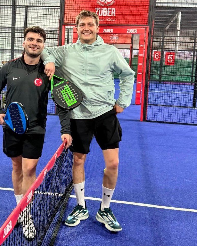 𝗱𝗮𝗺𝗲 𖤐 tweet media