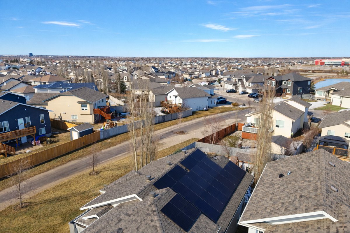 EmpowerEnergyAB's tweet photo. ☀️ This Week’s Featured Project

An 11 kW grid-tied solar system installed in the City of Grande Prairie — helping this homeowner take control of rising power costs with clean, reliable energy.

With over 10 years of experience and more than 8 million watts installed, Empower Energy is proud to help local families and businesses make the switch to solar.

Thinking about solar for your home or acreage? We’d be happy to provide a no-pressure quote and honest advice.

Serving Alberta & NE British Columbia
Free quotes: https://t.co/4NJd3hVIwd

#GrandePrairie #SolarPower #AlbertaSolar #EmpowerEnergy #SolarSavings #RenewableEnergy #GridTiedSolar